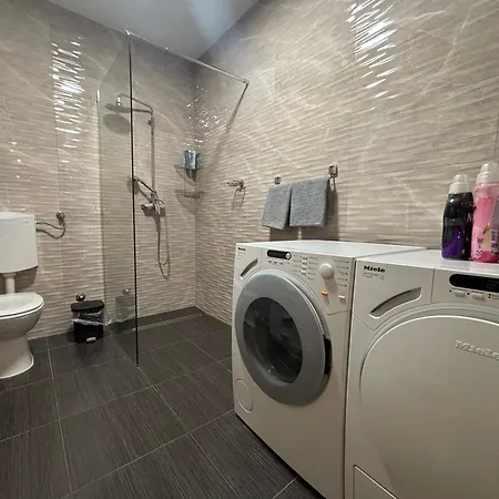 Apartment Grbesic Siroki Brijeg Exterior photo